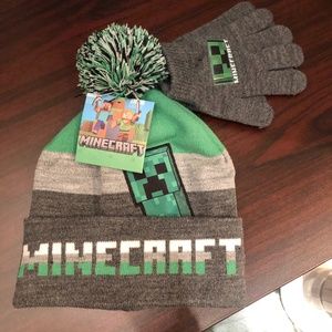 Minecraft Creeper winter hat and glove set new pom pom O/S
